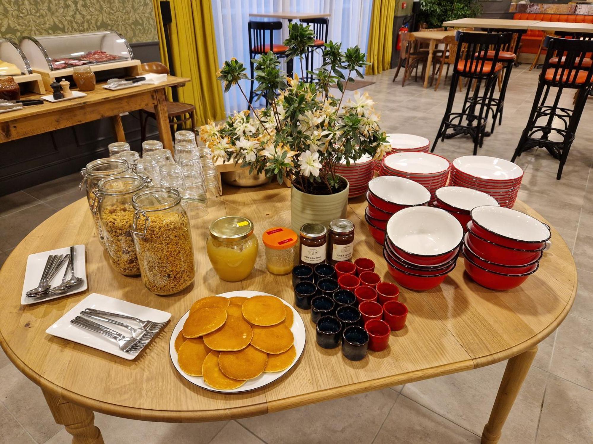 Beelodge Hotel Blois Centre Экстерьер фото