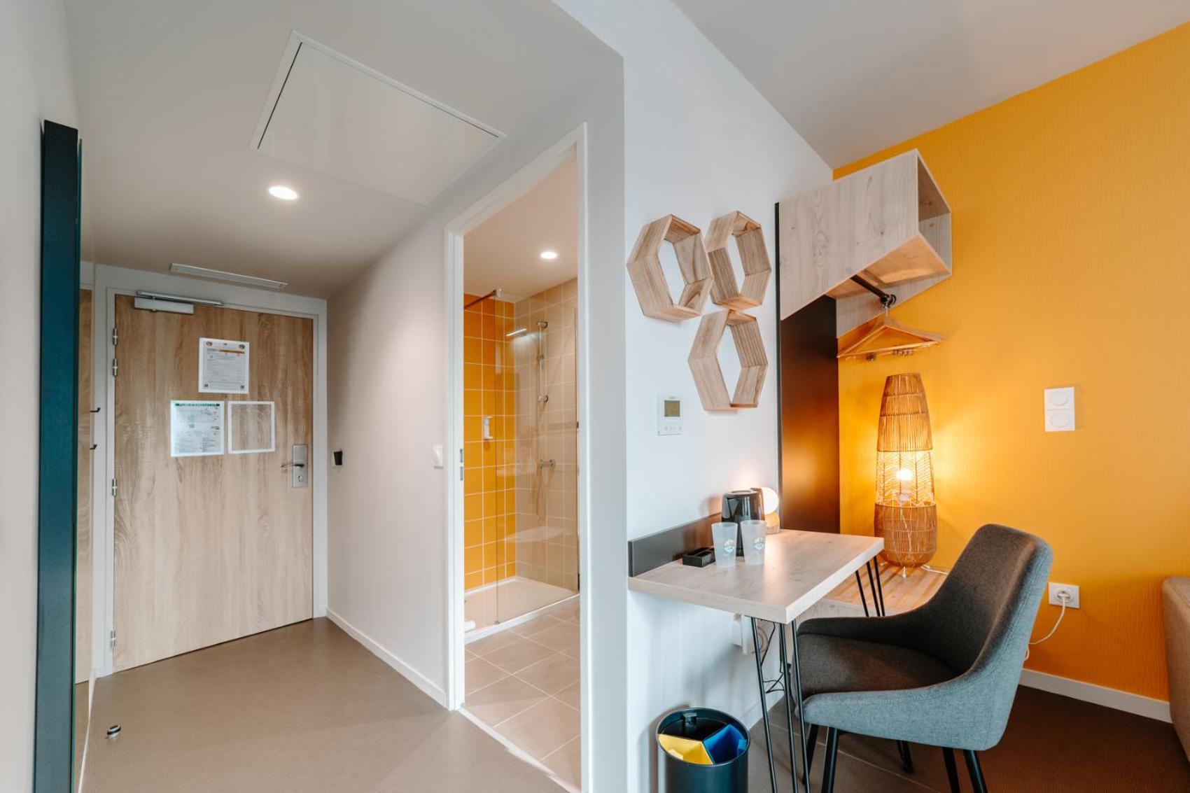 Beelodge Hotel Blois Centre Экстерьер фото